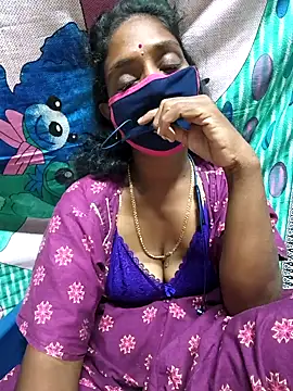 Snapshot of Tamil--Rani chatting on 03.22.25 Tamil--Rani online show from 03.22.25