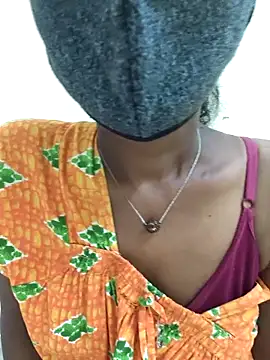 Snapshot of Tamil--Rani chatting on 12.04.25 Tamil--Rani online show from 12.04.25