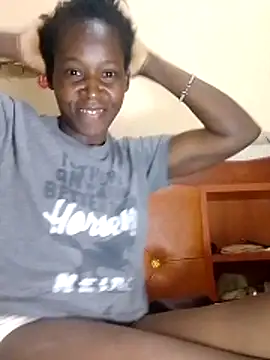 Snapshot of Claris2 chatting on 03.01.26 Claris2 online show from 03.01.26