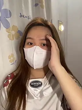 Odette68 online show from 12.30.24