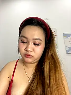 Odette68 online show from 11.04.25