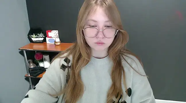 lady minx online show from 01.13.25