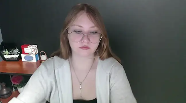 lady minx online show from 01.16.25