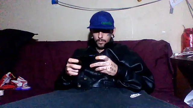 Snapshot of sellvageria chatting on 06.23.26 sellvageria online show from 06.23.26