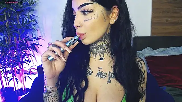 CreamyInkky  online show from 04.12.26