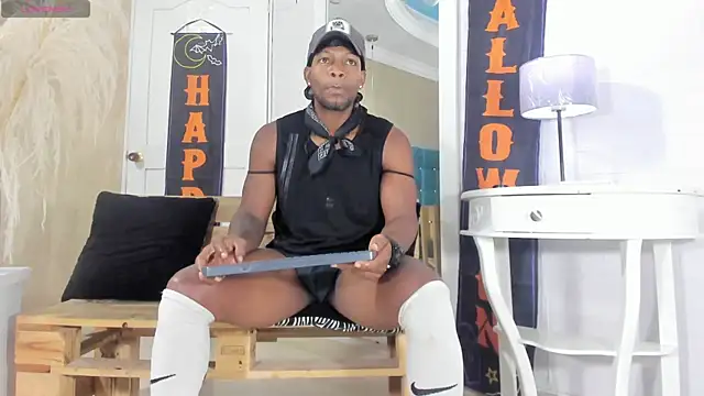 RicoBrown777  online show from 10.18.25