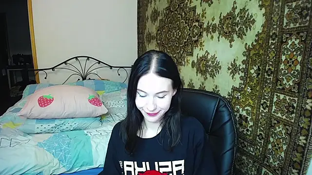 Olivia Graceee online show from 08.05.26