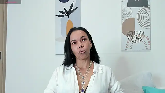 Evawalker  online show from 02.07.25