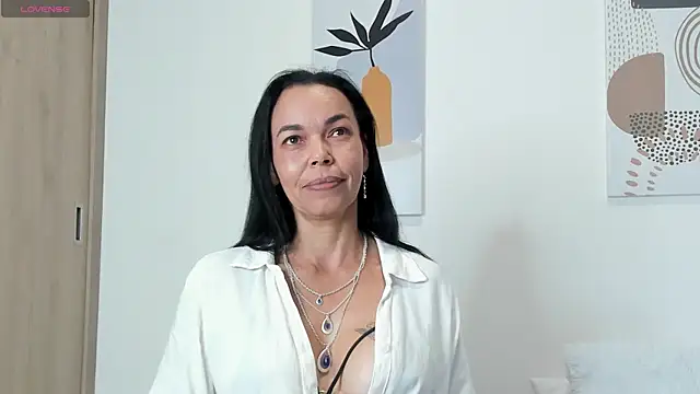 Evawalker  online show from 02.07.25