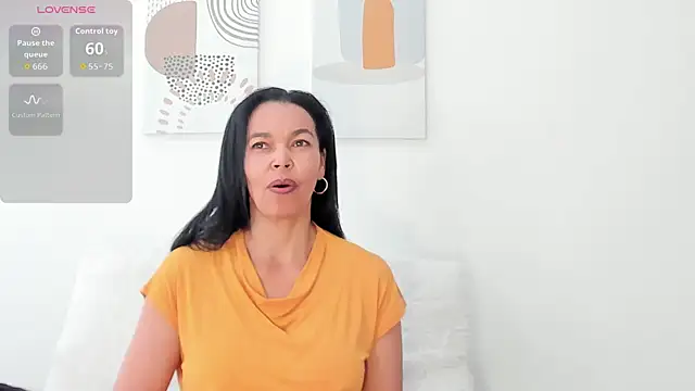 Evawalker  online show from 01.17.26