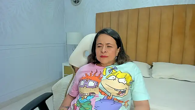 Snapshot of Daphne81_ chatting on 01.23.25 Daphne81  online show from 01.23.25