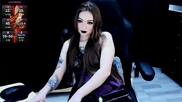 Snapshot of nasty_katty_ chatting on 12.17.25 nasty katty online show from 12.17.25