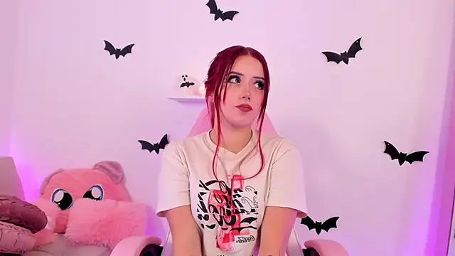 misspaulinaa online show from 10.20.25