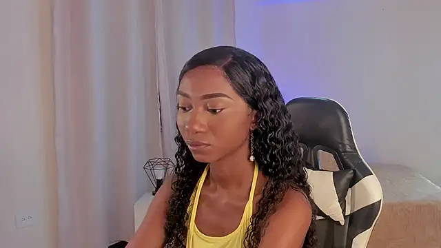 SavannahWildee online show from 01.10.25