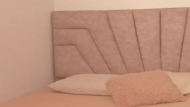 SavannahWildee online show from 02.22.26