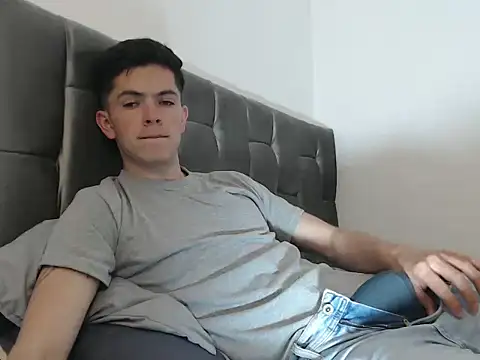 Eliantg online show from 09.22.25