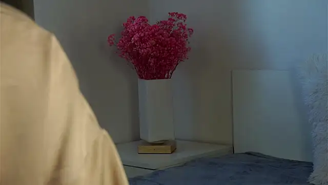 LowOncoming online show from 02.12.25