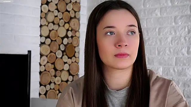 LowOncoming online show from 10.08.25