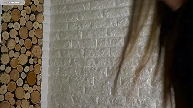 LowOncoming online show from 11.29.25