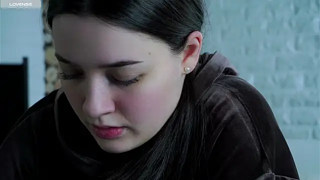 LowOncoming online show from 04.01.26