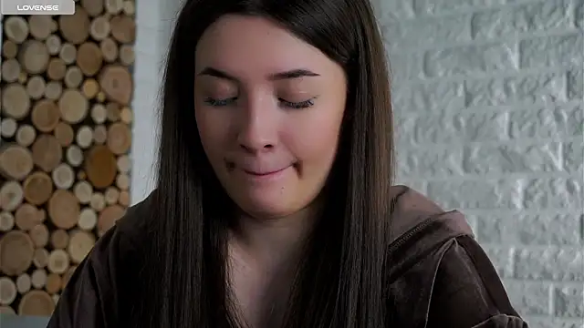 LowOncoming online show from 04.06.26