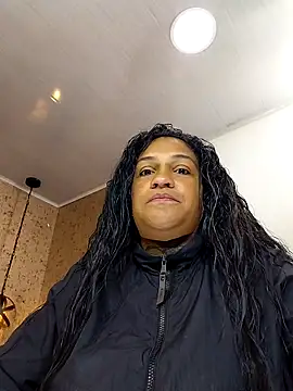 Michelle Brito1 online show from 11.18.25