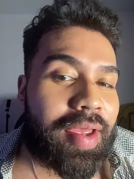 Snapshot of JEAN__TAUREAU chatting on 10.01.25 JEAN TAUREAU online show from 10.01.25