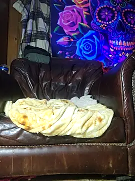 Snapshot of 5g4ever chatting on 12.02.25 5g4ever online show from 12.02.25