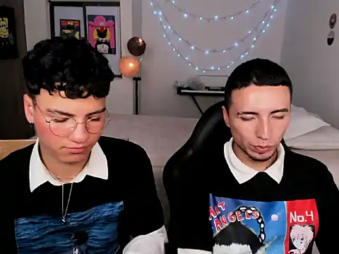 sweet boys xx online show from 03.22.25