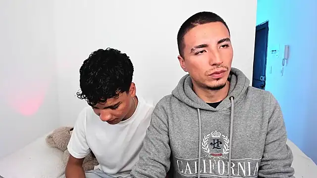 sweet boys xx online show from 10.25.25