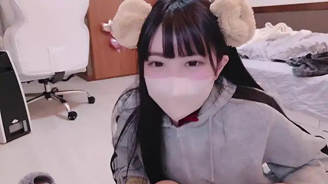 Snapshot of YUNOCHI_nyanko chatting on 12.04.24 YUNOCHI nyanko online show from 12.04.24