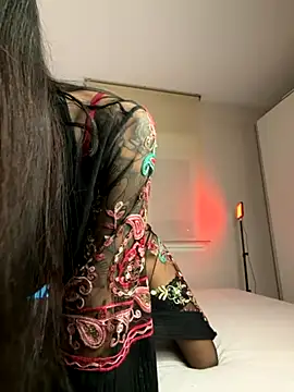 Snapshot of SOFIASWEETSECRETT chatting on 10.24.25 SOFIASWEETSECRETT online show from 10.24.25