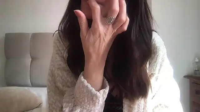 paolajonez online show from 05.16.26