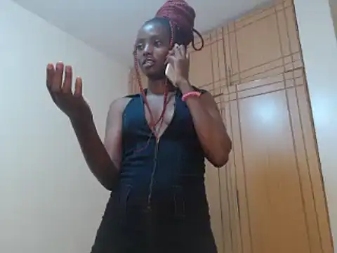 Snapshot of nanaswee chatting on 03.08.25 nanaswee online show from 03.08.25