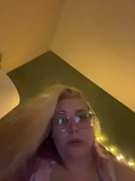 Lalalynn online show from 02.22.26