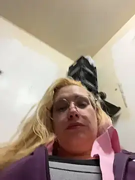 Lalalynn online show from 02.28.26