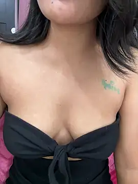 LeisyXO online show from 03.24.26