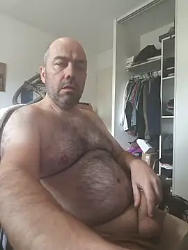 Snapshot of veryverybigdick45 chatting on 06.04.26 veryverybigdick45 online show from 06.04.26