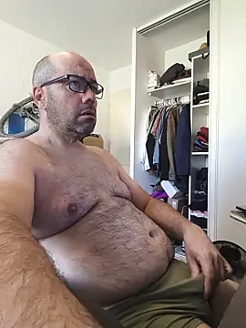 Snapshot of veryverybigdick45 chatting on 06.18.26 veryverybigdick45 online show from 06.18.26