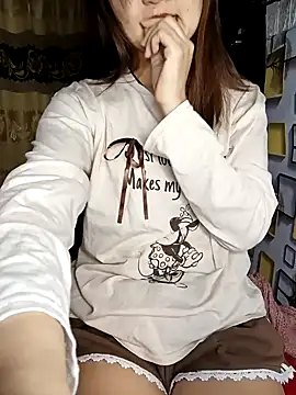 Snapshot of Girl20sexy chatting on 02.08.25 Girl20sexy online show from 02.08.25