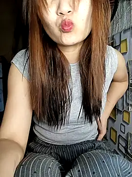 Snapshot of Girl20sexy chatting on 03.12.25 Girl20sexy online show from 03.12.25