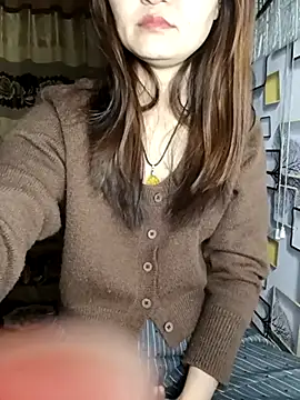 Snapshot of Girl20sexy chatting on 03.18.25 Girl20sexy online show from 03.18.25