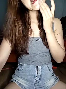 Snapshot of Girl20sexy chatting on 10.03.25 Girl20sexy online show from 10.03.25
