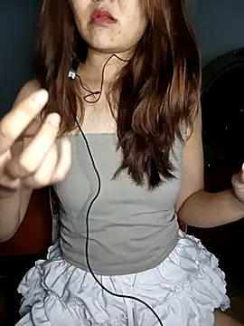 Snapshot of Girl20sexy chatting on 10.04.25 Girl20sexy online show from 10.04.25
