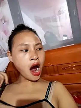 trieungoclnt online show from 10.06.25