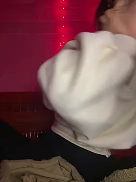 trieungoclnt online show from 02.19.26