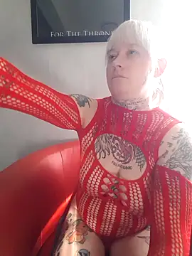 poussichienne online show from 09.17.25