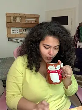 Curvydesifromgermany online show from 07.06.26