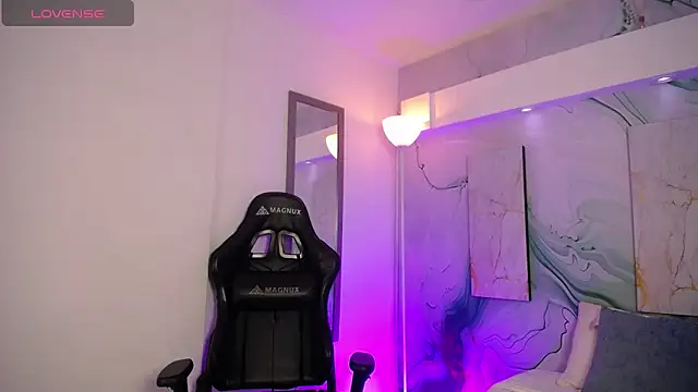 Steev Novoa online show from 04.02.26