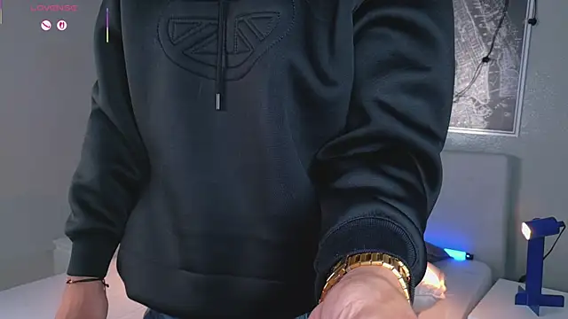 Snapshot of Ken-boy_ chatting on 09.13.25 Ken-boy online show from 09.13.25